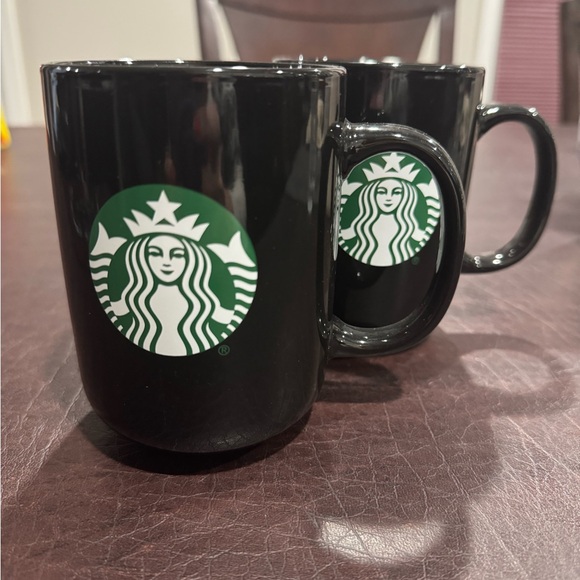 Starbucks Classic Black Mug with Iconic Green Logo - Picture 2 of 6